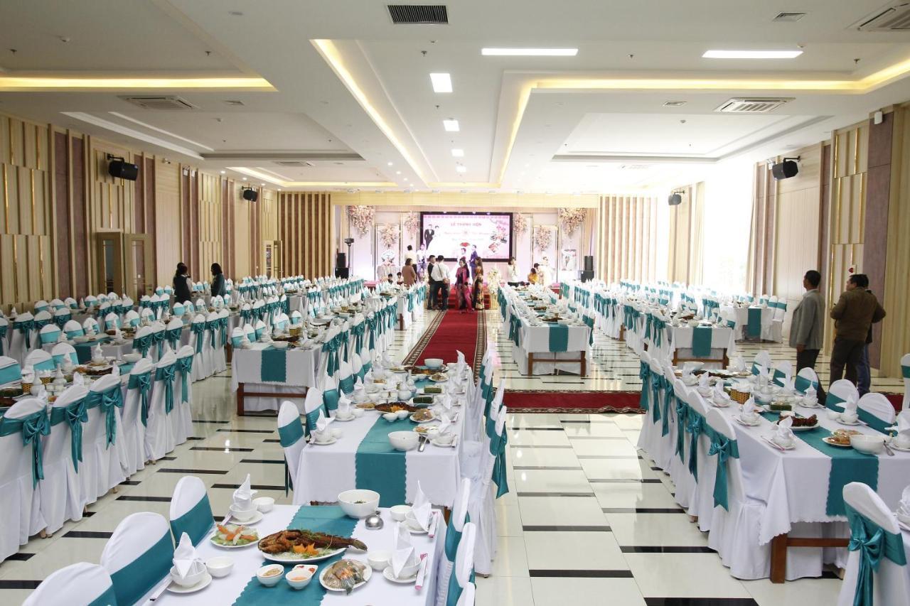 Отель Khach San Hoa Ban Trang Son La Экстерьер фото